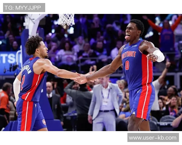 开拓者客场挑战活塞阿夫迪亚领衔首发阵容对决康宁汉姆与杜伦